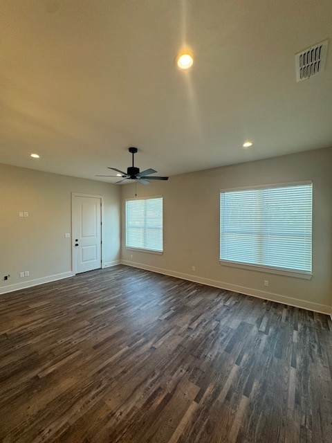 Building Photo - 3374 Skyview Dr