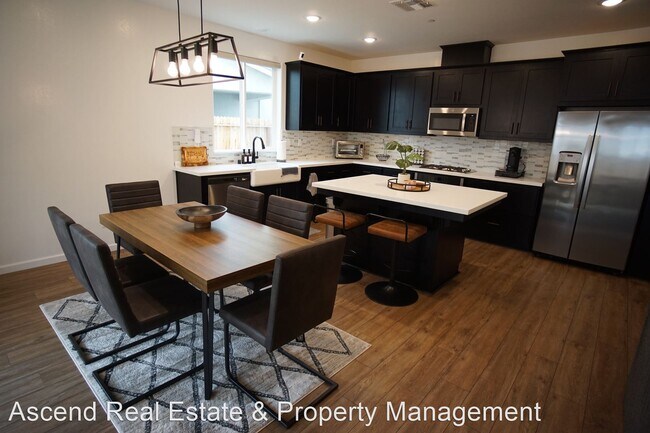 Building Photo - 3 br, 2 bath House - 15823 Santa Clara Ct