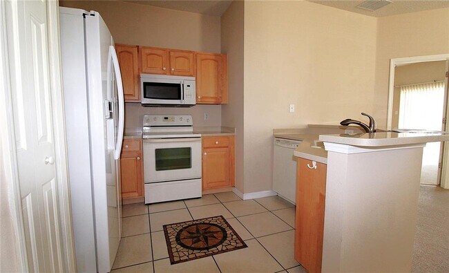 Building Photo - 3420 Parkridge Cir