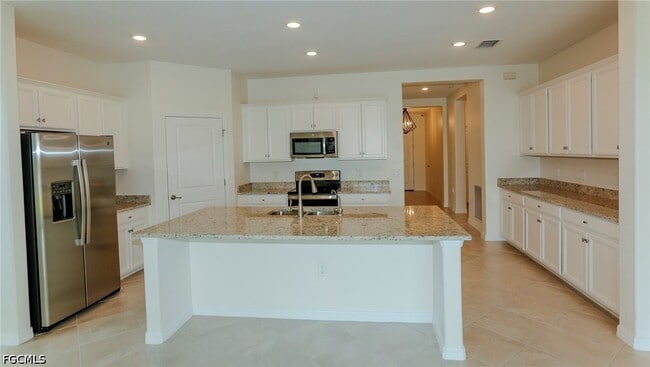 Building Photo - 14771 Daroco Ln