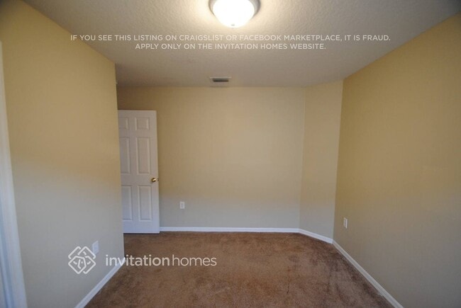 Building Photo - 22534 Roderick Dr