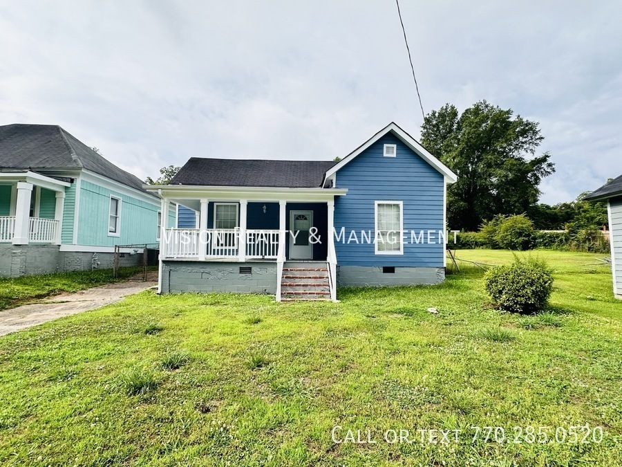 Primary Photo - Newly Renovated 3 BR in Newnan GA