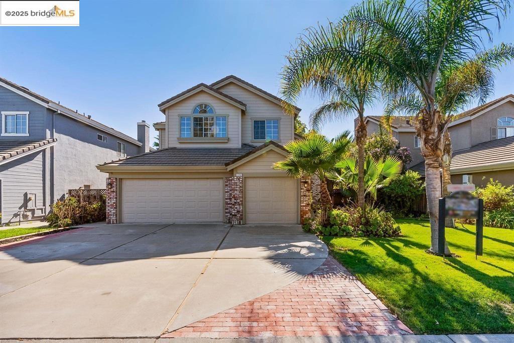 Foto principal - 2250 Prestwick Dr