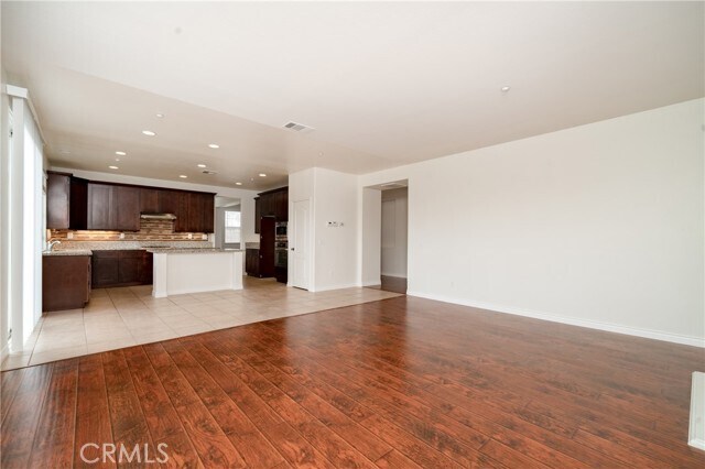 Foto del edificio - 15929 San Leandro Dr