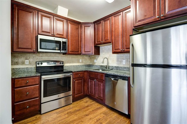 Foto del edificio - 5609 Jefferson St