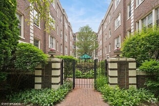 Building Photo - 445 N Lombard Ave