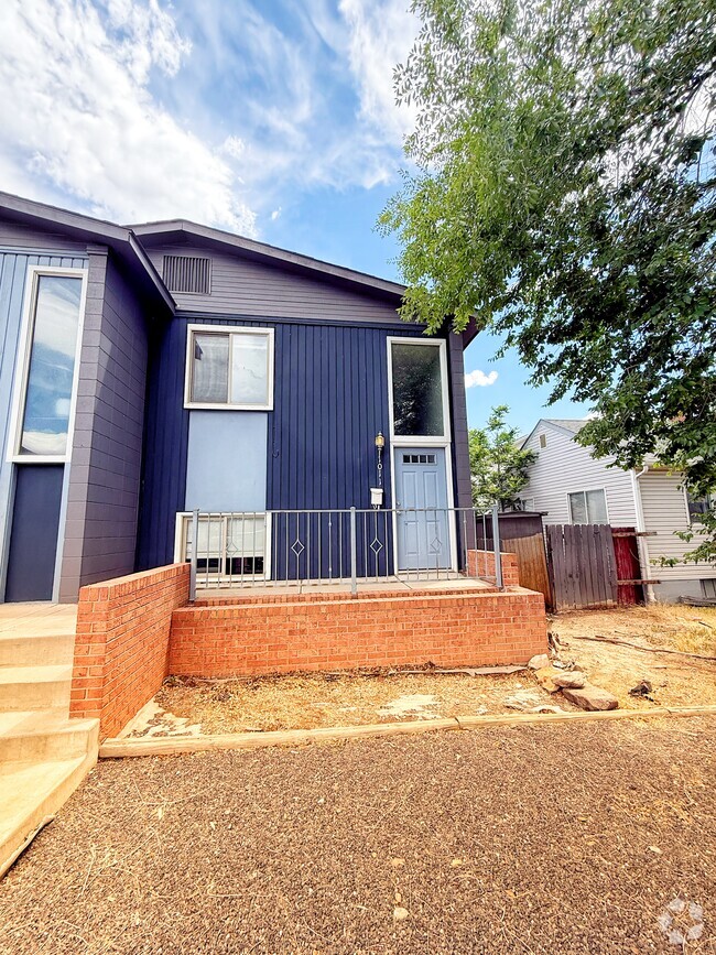 Building Photo - 1011 Belford Ave