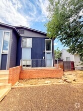 Building Photo - 1011 Belford Ave