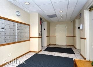 Building Photo - 2 br, 2 bath House - 1685 Mill St Apt 505