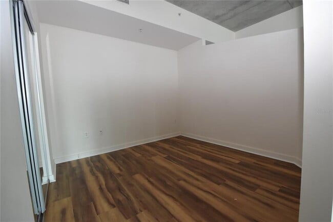 Foto del edificio - 777 N Ashley Dr