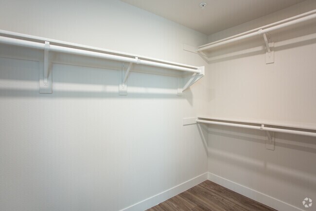 1BR, 1BA-790 SF - Portside Ventura Harbor