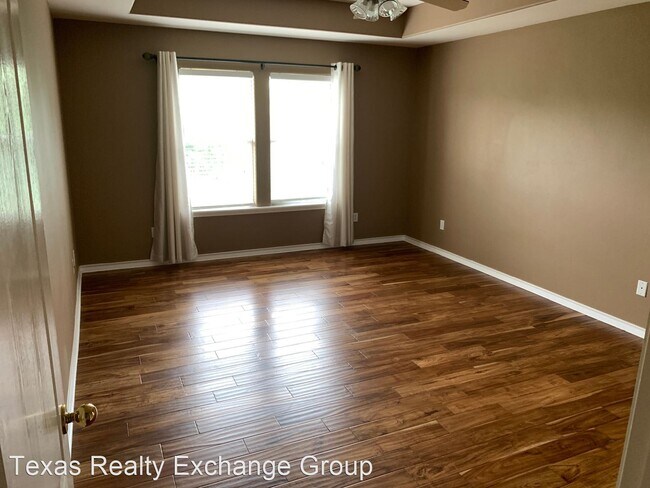Building Photo - 3 br, 2 bath House - 6713 La Bianca Dr