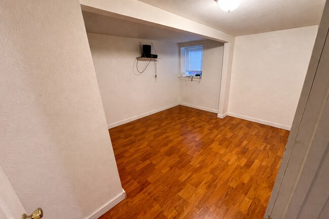 Foto del edificio - 617 S Jefferson St