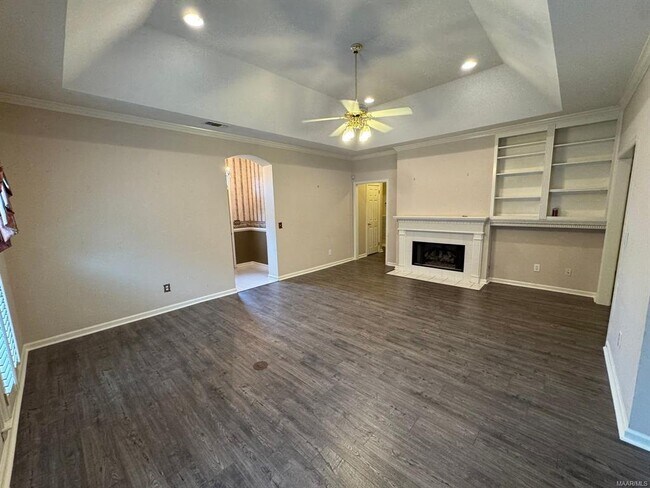 Building Photo - 8636 Harvest Ridge Dr
