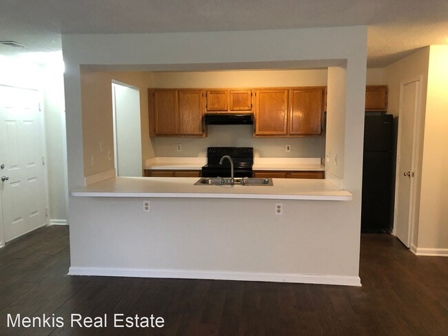 Building Photo - 3 br, 2 bath House - 2610 Camelback Lane #3