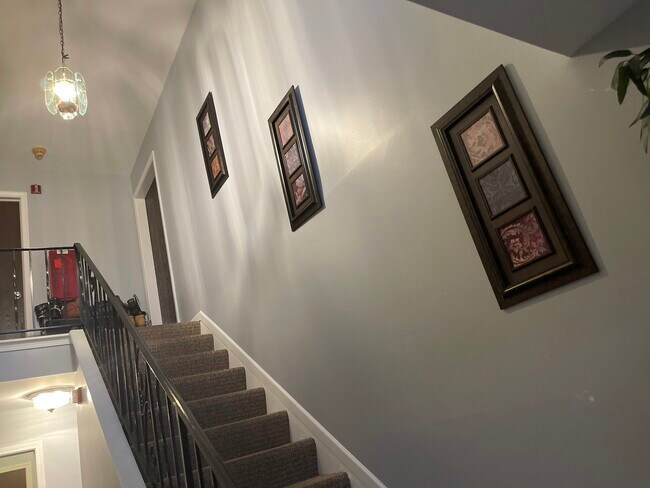 Foto del edificio - 397 Poplar Ave