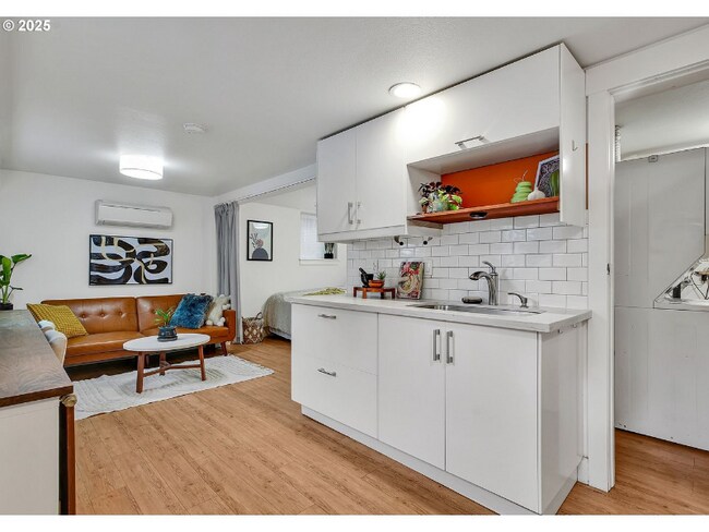 Foto del edificio - 5318 SE Ogden St