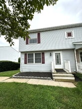 Building Photo - 121 Marydell Dr