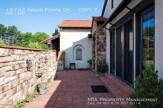 Foto del edificio - Executive retreat on the Grand River