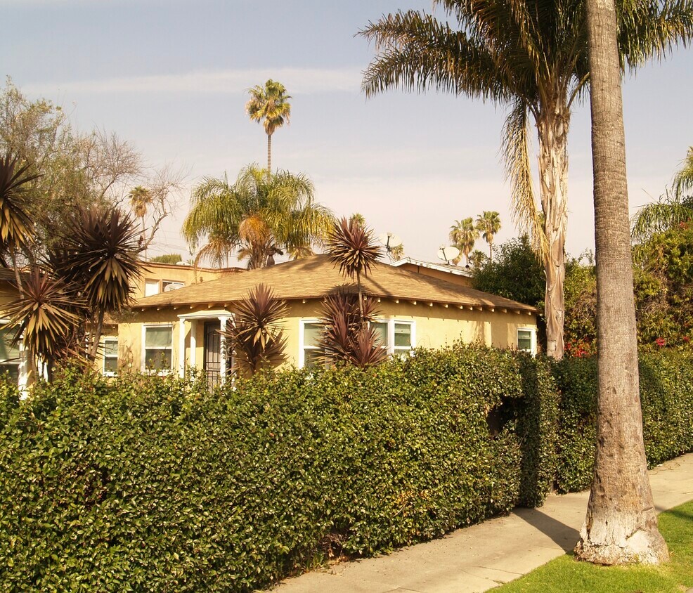 Foto principal - 1527 Meadowbrook Ave