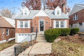 Building Photo - 515 Carson Rd