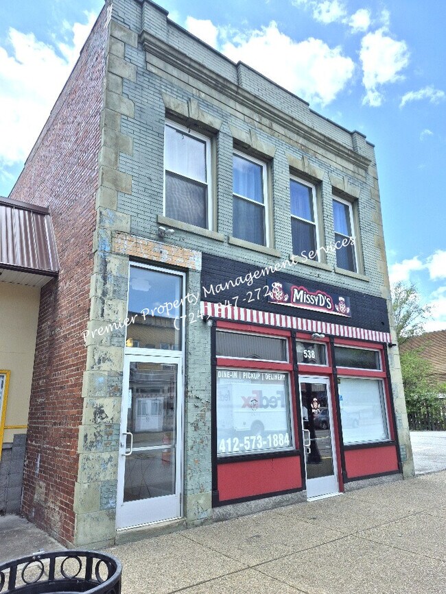 Building Photo - 538 Midland Ave