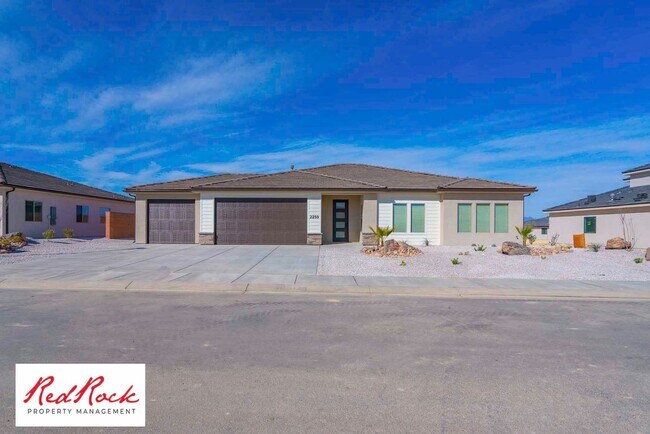 Building Photo - Beautiful Property in the Sage Canyon Neig...