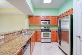 Building Photo - 20221 Estero Gardens Cir