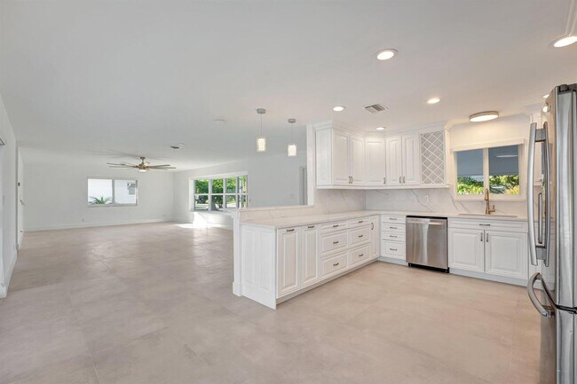 Foto del edificio - 1478 NE 57th Ct