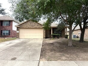 Building Photo - 24210 Silversmith Ln