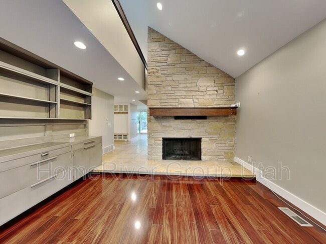 Building Photo - 2266 S Wasatch Dr.