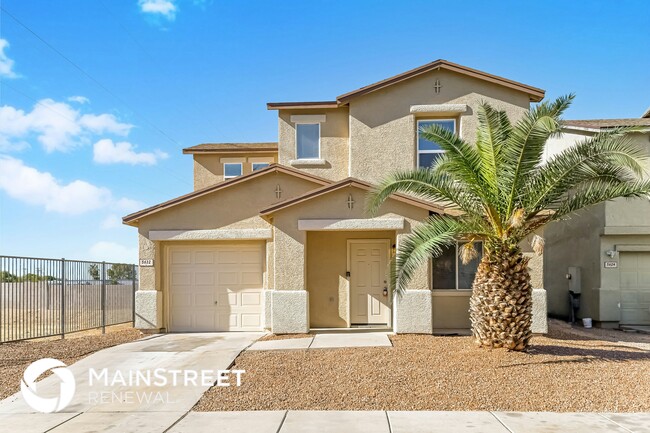 Building Photo - 5632 S Vine Ave