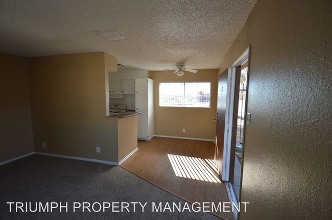 Building Photo - 908 E Carey Ave