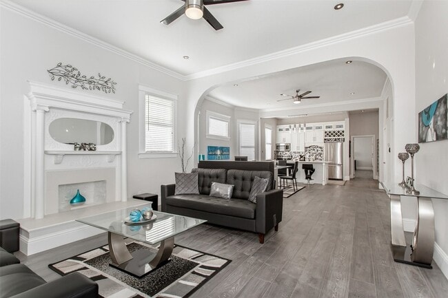 Foto del edificio - 4719 Junius St