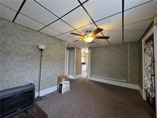 Foto del edificio - 54 Bemis Ave