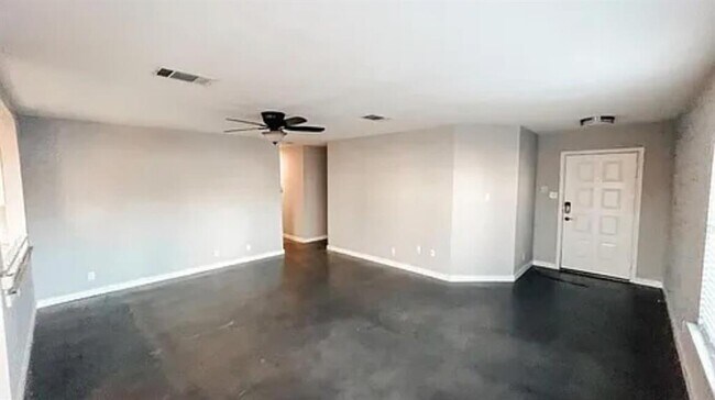 Building Photo - 1109 Dexford Dr