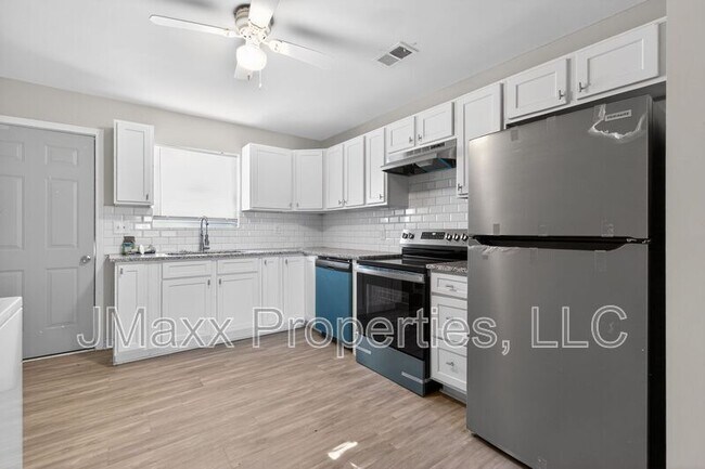 Foto del edificio - 7 Roper Dr