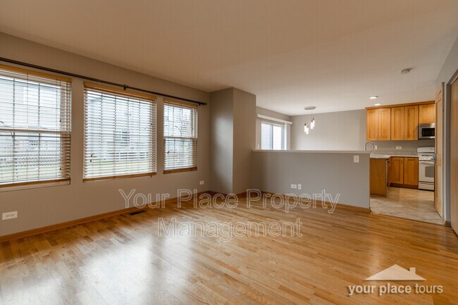 Building Photo - 300 Waterbury Cir