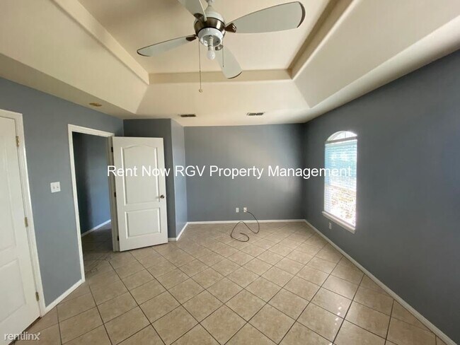 Foto del edificio - 2 br, 2.5 bath Townhome - 1424 Nassau St