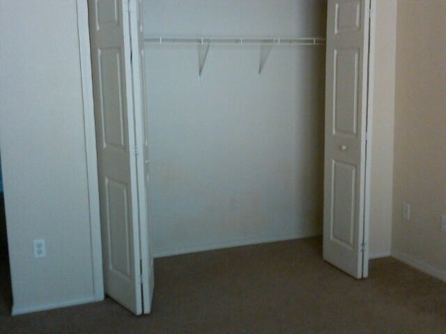 Foto del edificio - 3 Bedroom House in Merriam Woods