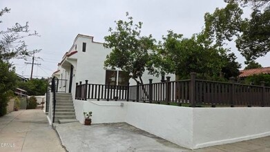 Building Photo - 3170 Larga Ave