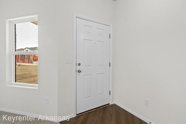 Building Photo - 4 br, 3 bath House - ?3240 Red Tail Way ?3...