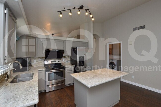 Foto del edificio - 209 S Crosscreek Dr