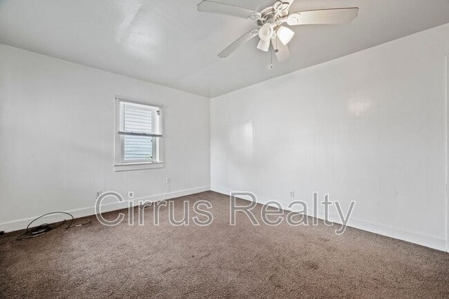 Foto del edificio - 1224 32nd St