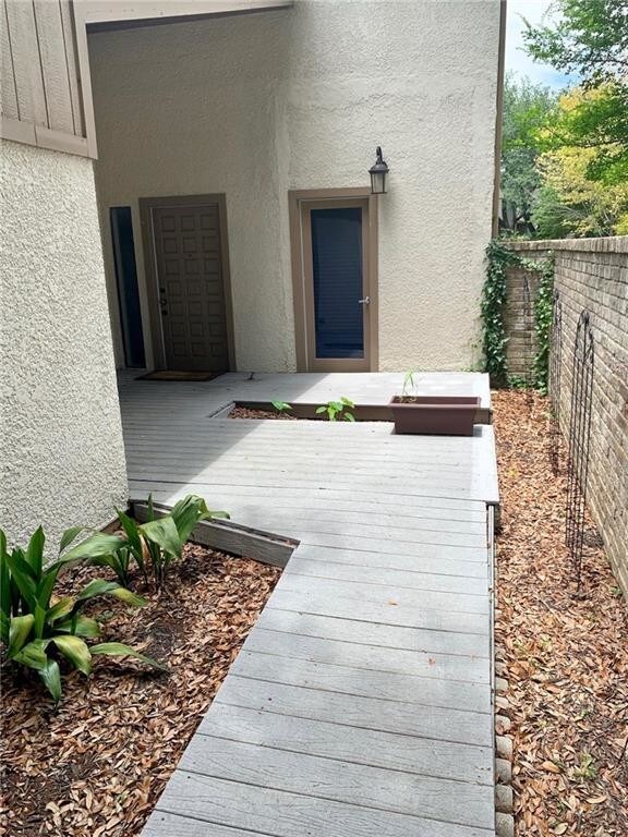 Foto del edificio - 6441 Cedar Hollow Dr