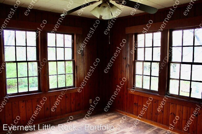 Building Photo - 1 br, 1 bath House - 709 Mc Henry St B