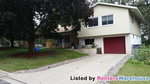 Foto principal - 905 16th St SE