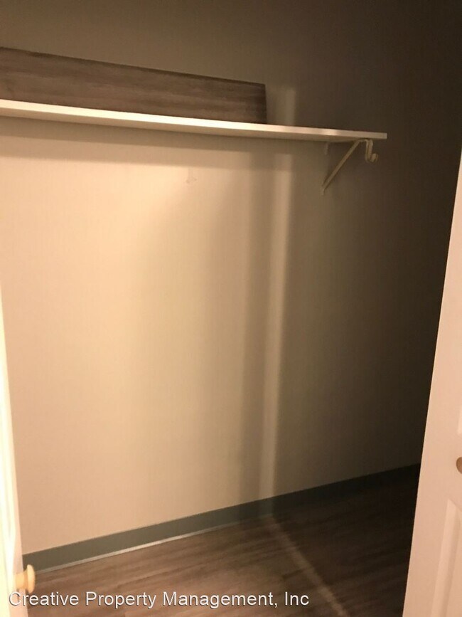 Foto del edificio - 1816 Main St S