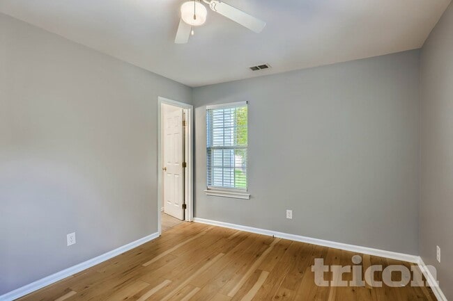 Foto del edificio - 149 Red Tip Ln