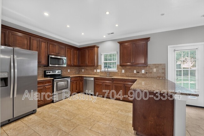 Foto del edificio - 17420 Baldwin Hall Dr